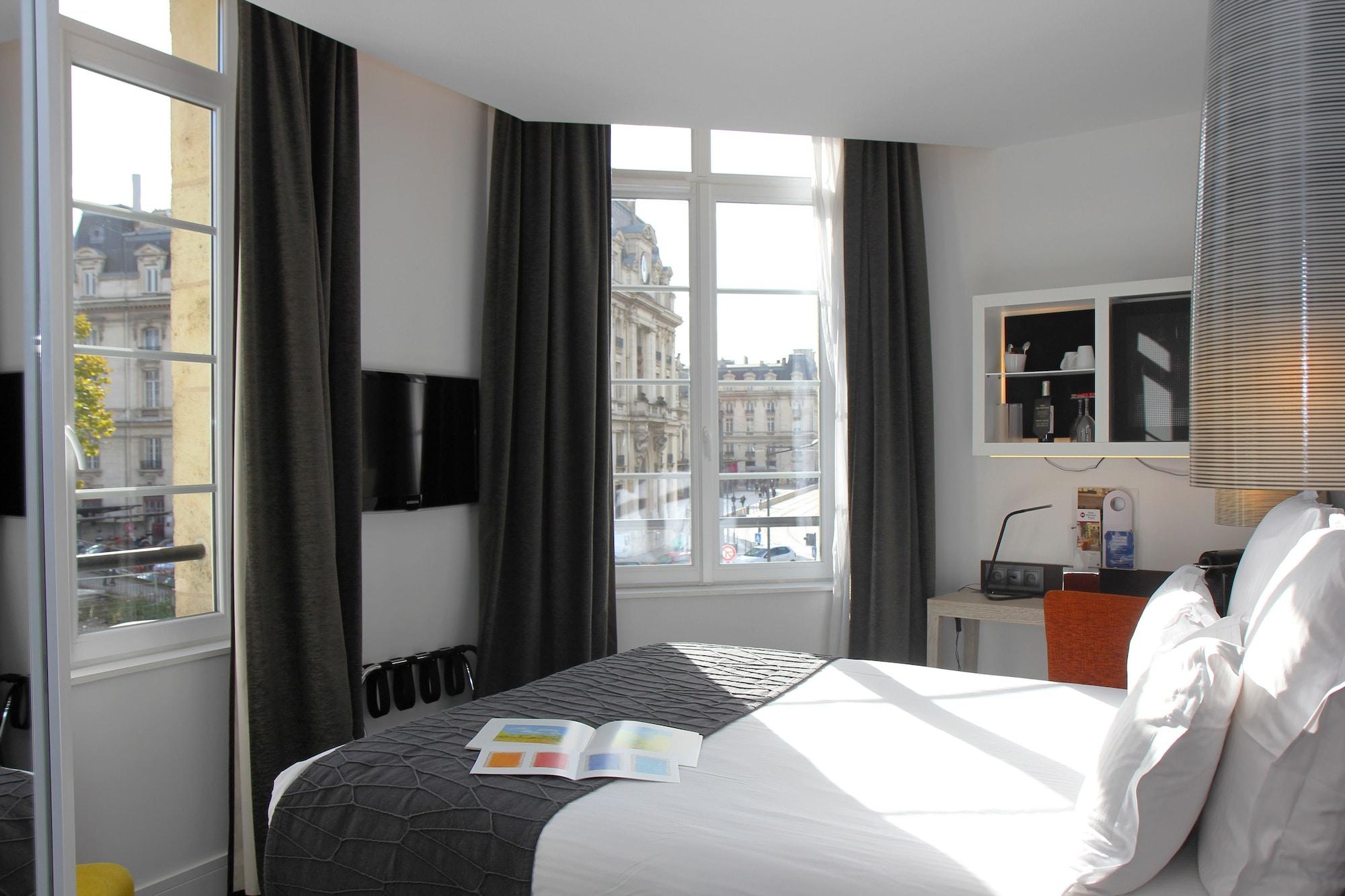 Best Western Plus Bordeaux Gare Saint-Jean Bagian luar foto