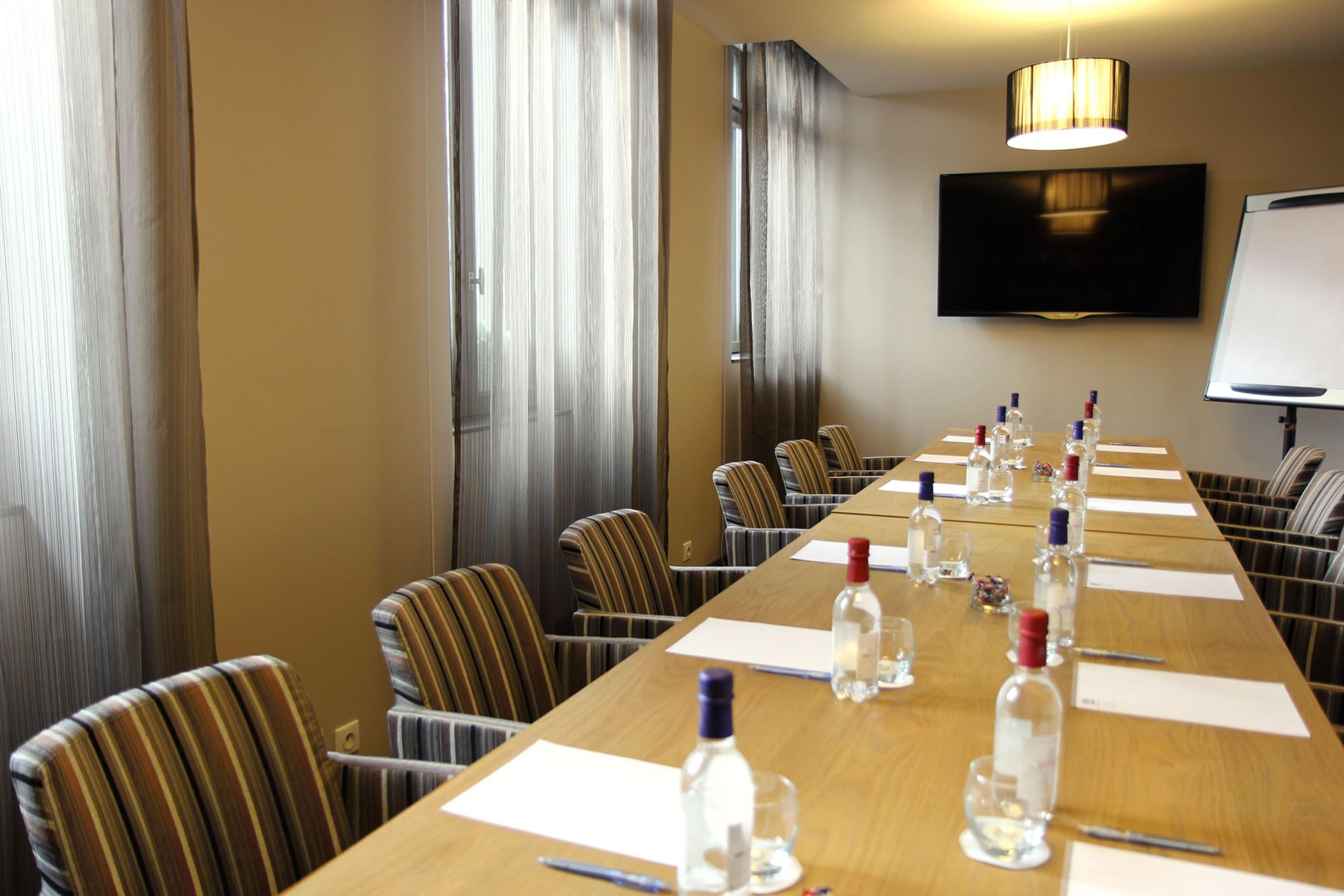 Best Western Plus Bordeaux Gare Saint-Jean Bagian luar foto